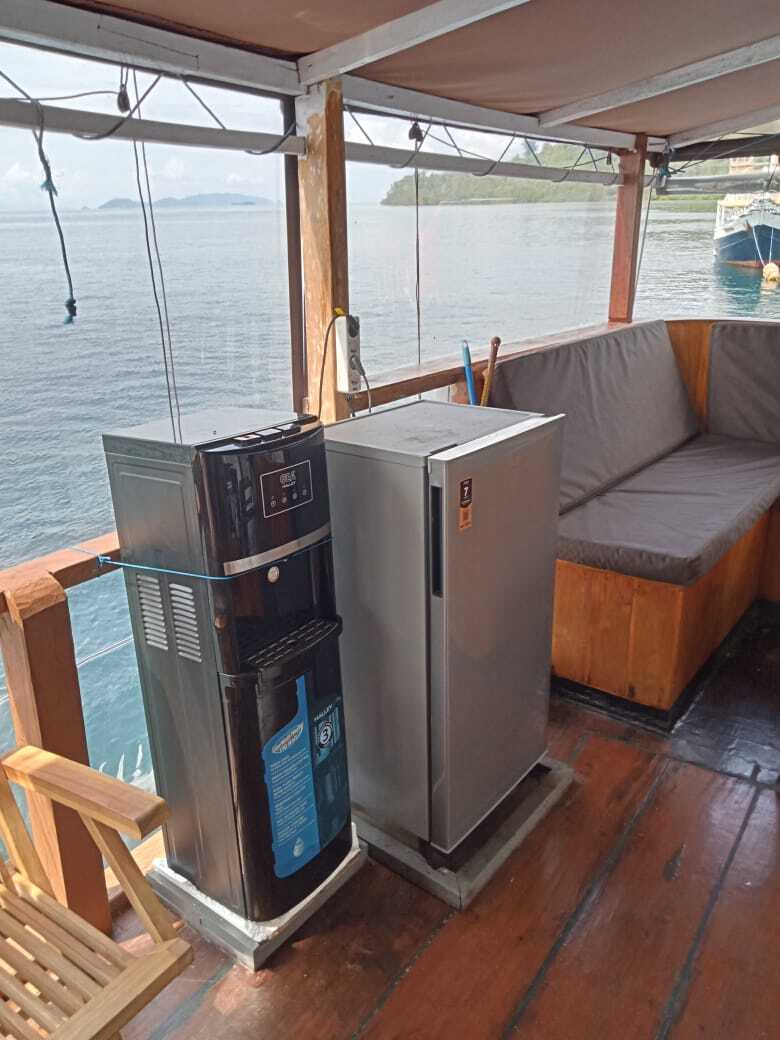 Fridge and Dispenser