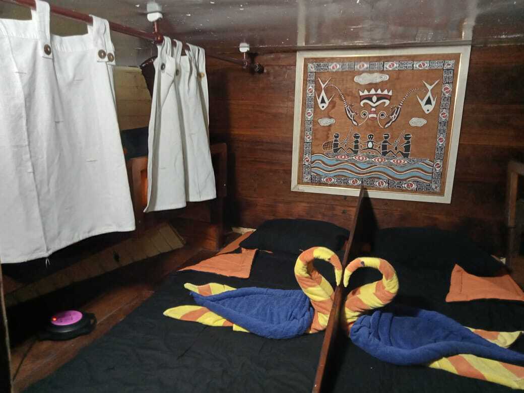 Lower Deck Quad Cabin